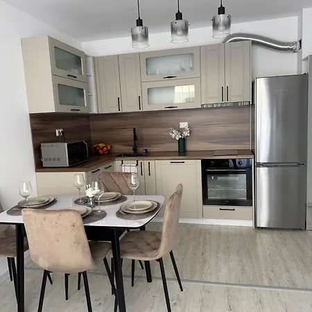 Grand Luxury With Sea View Apartment