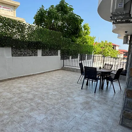 Grand Luxury With Sea View Apartman *