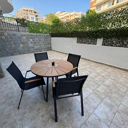 Grand Luxury With Sea View Apartman Szveti Vlasz