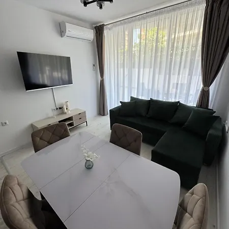 アパート Grand Luxury With Sea View スヴェティ・ヴラス