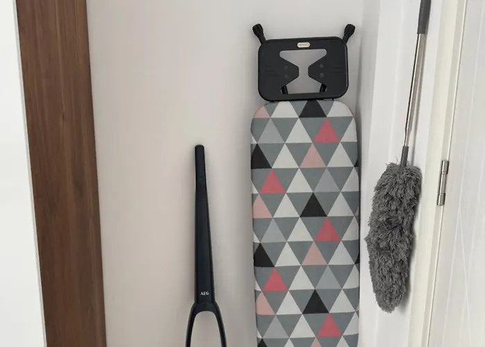 Grand Luxury With Sea View Apartmán *